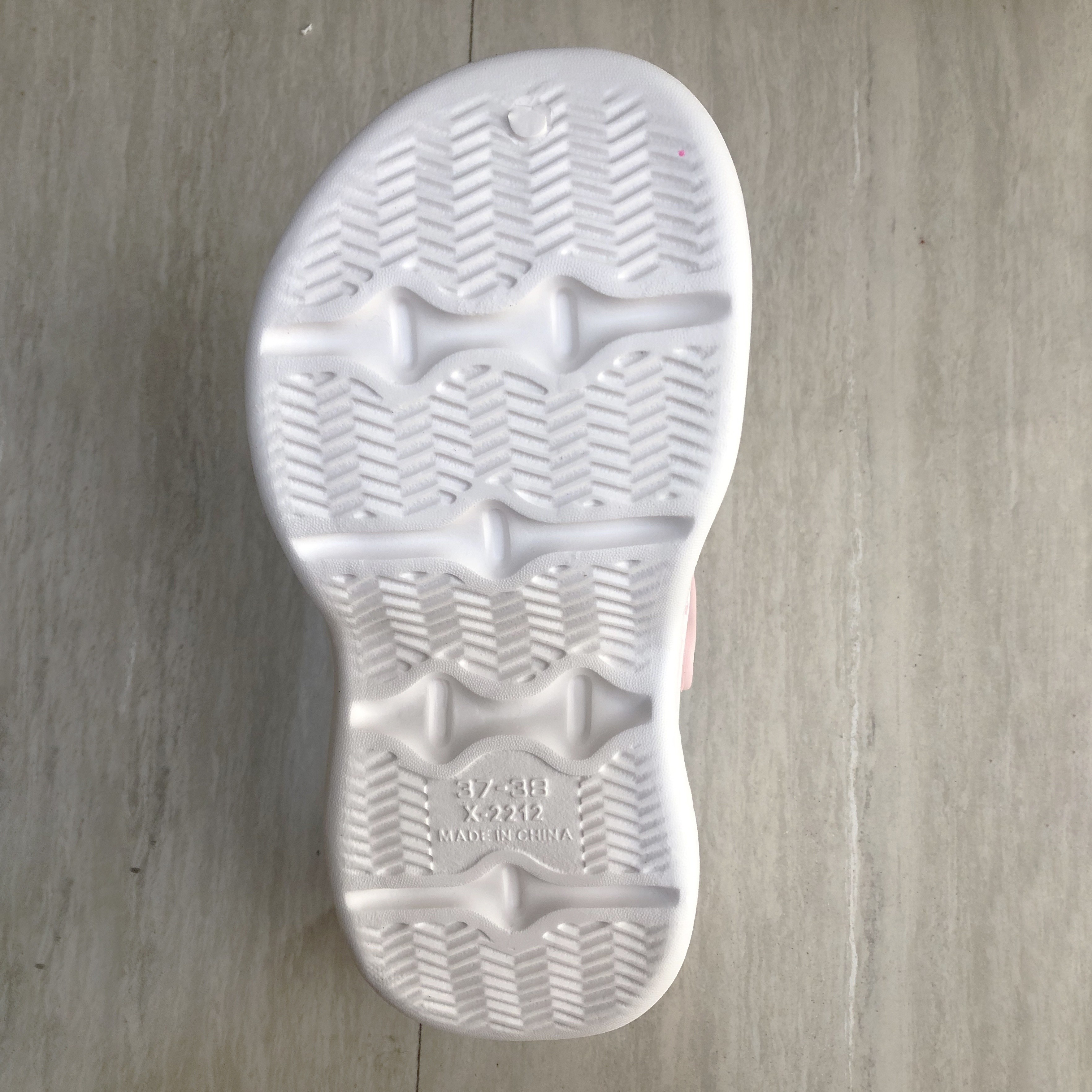 womens solid color pillow clogs slip on soft sole platform casual summer slides versatile non slip garden shoes details 2